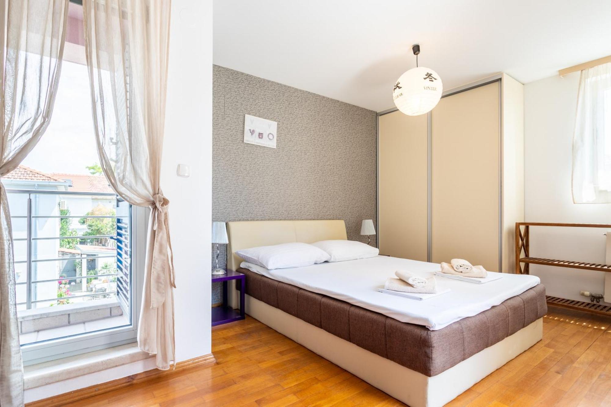 Villa Violeta With The Sea View, 3 Min Walk To The Beach Split Zewnętrze zdjęcie